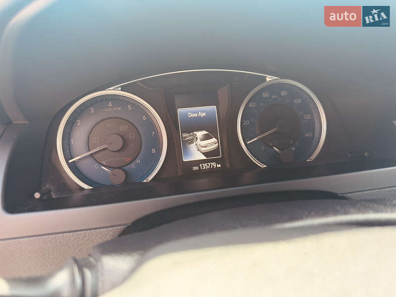 Седан Toyota Camry 2017 в Черновцах фото 7 Седан Toyota Camry 2017 в Черновцах