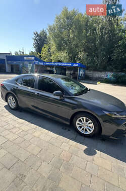 Седан Toyota Camry 2024 в Львові