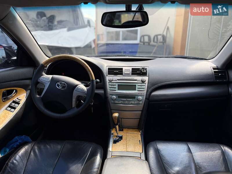 Toyota Camry 2008