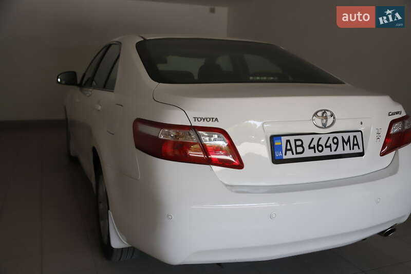 Седан Toyota Camry 2011 в Чечельнике
