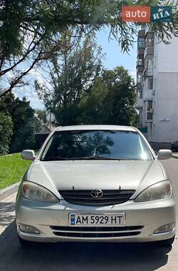 Седан Toyota Camry 2002 в Звягеле