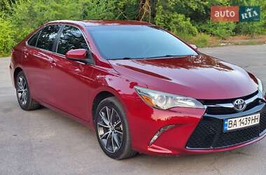 Седан Toyota Camry 2015 в Жовтих Водах