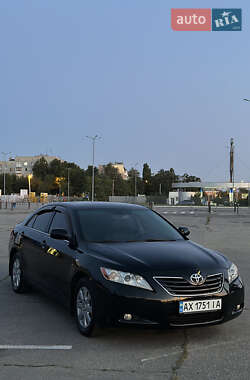 Седан Toyota Camry 2007 в Харькове