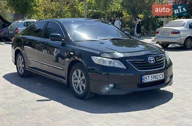 Седан Toyota Camry 2008 в Николаеве