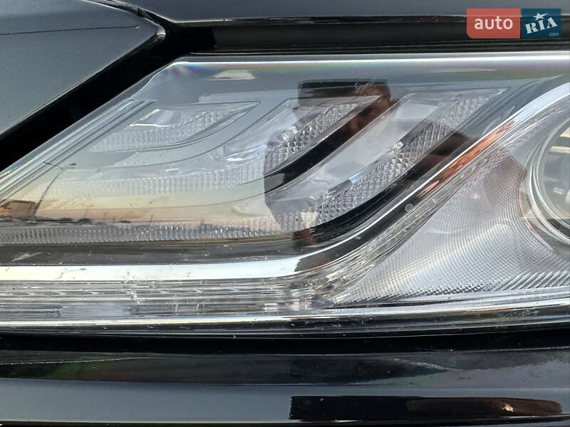 Седан Toyota Camry 2018 в Одесі