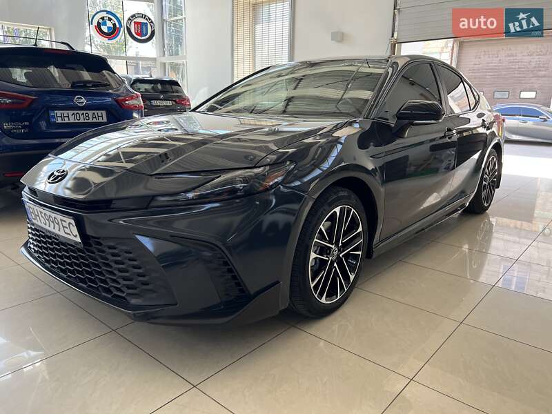 Toyota Camry 2024
