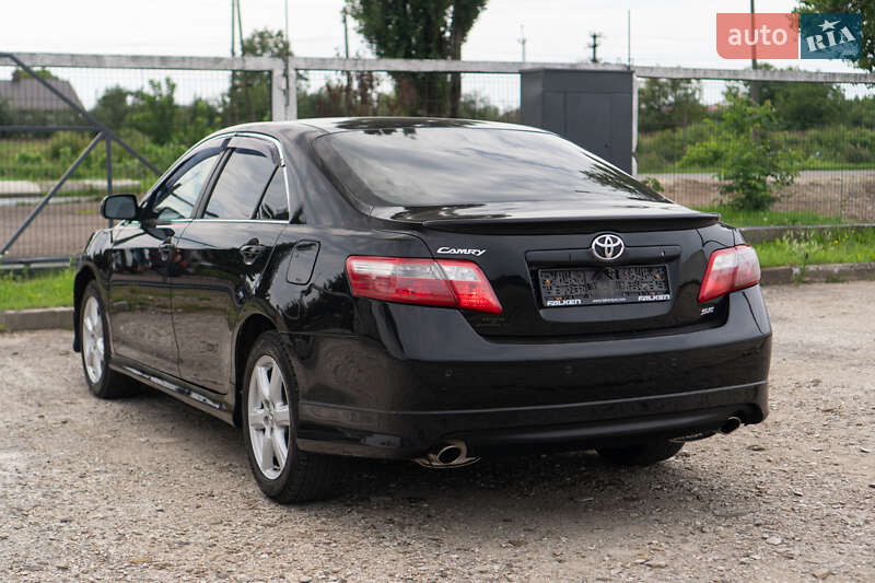 Седан Toyota Camry 2008 в Самборі