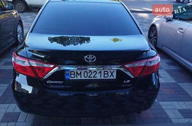 Седан Toyota Camry 2016 в Києві
