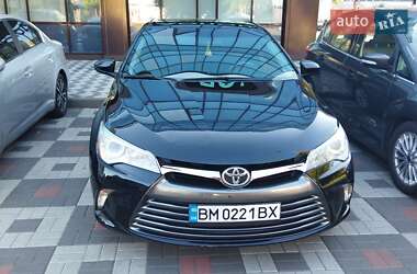 Седан Toyota Camry 2016 в Києві