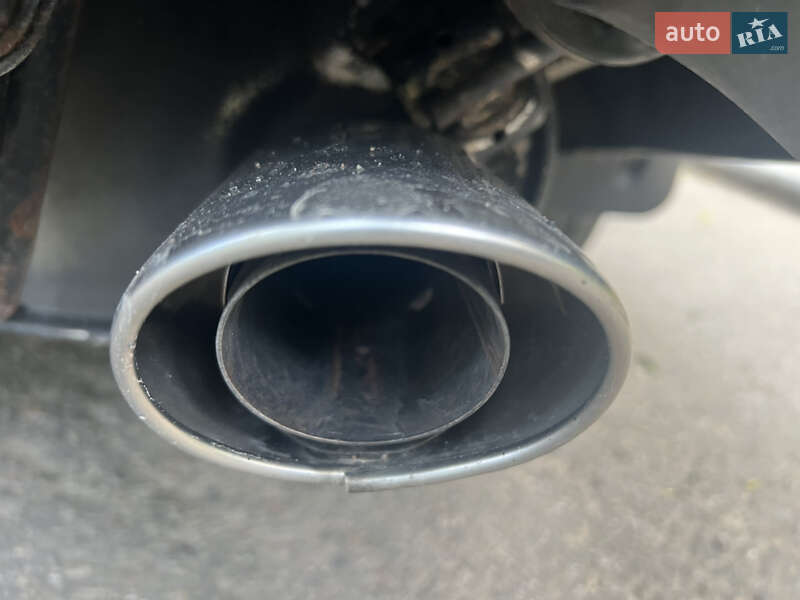 Седан Toyota Camry 2014 в Черновцах