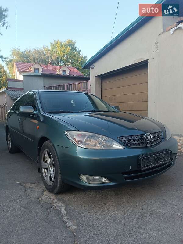Седан Toyota Camry 2002 в Одессе