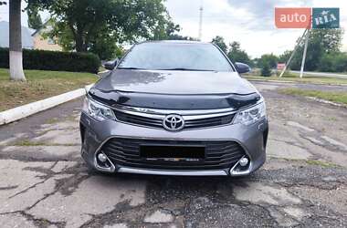 Седан Toyota Camry 2016 в Черкассах