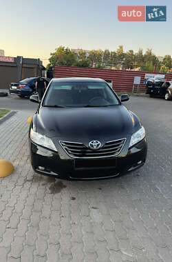 Седан Toyota Camry 2007 в Львове