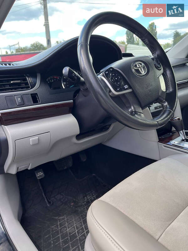 Седан Toyota Camry 2014 в Білій Церкві