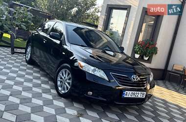 Седан Toyota Camry 2007 в Киеве