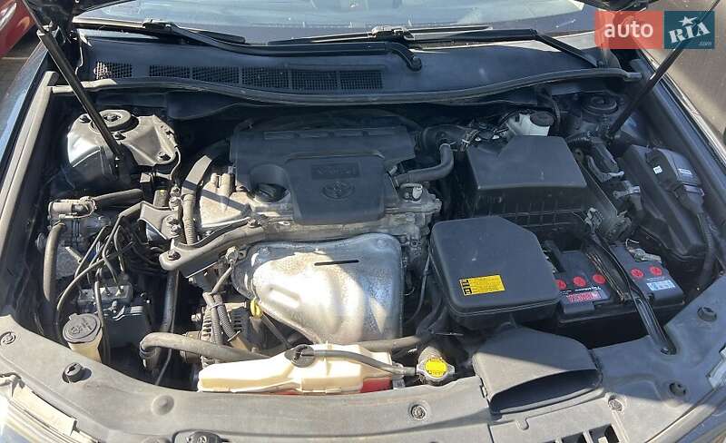 Седан Toyota Camry 2015 в Одесі