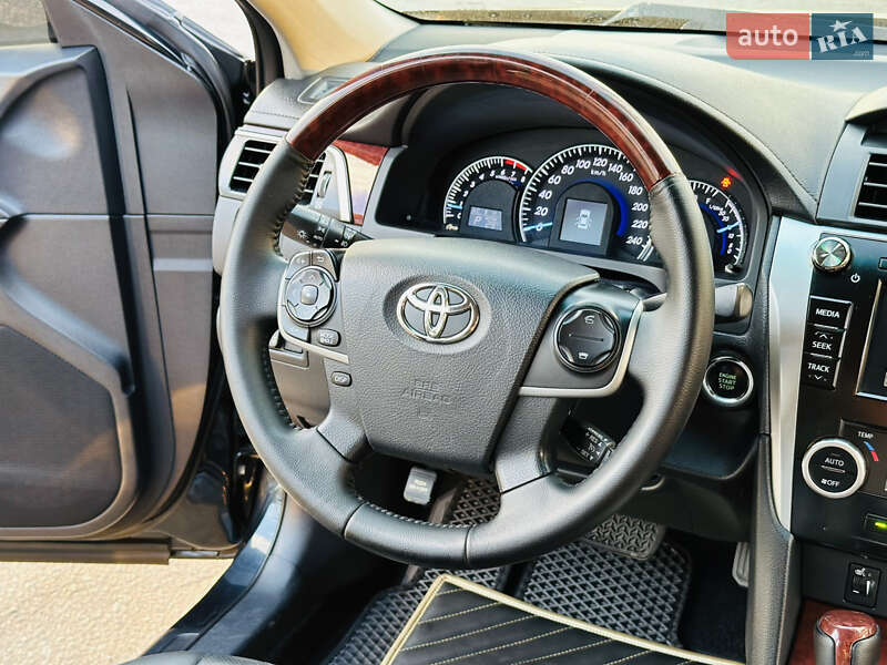 Седан Toyota Camry 2012 в Харькове фото 22 Седан Toyota Camry 2012 в Харькове