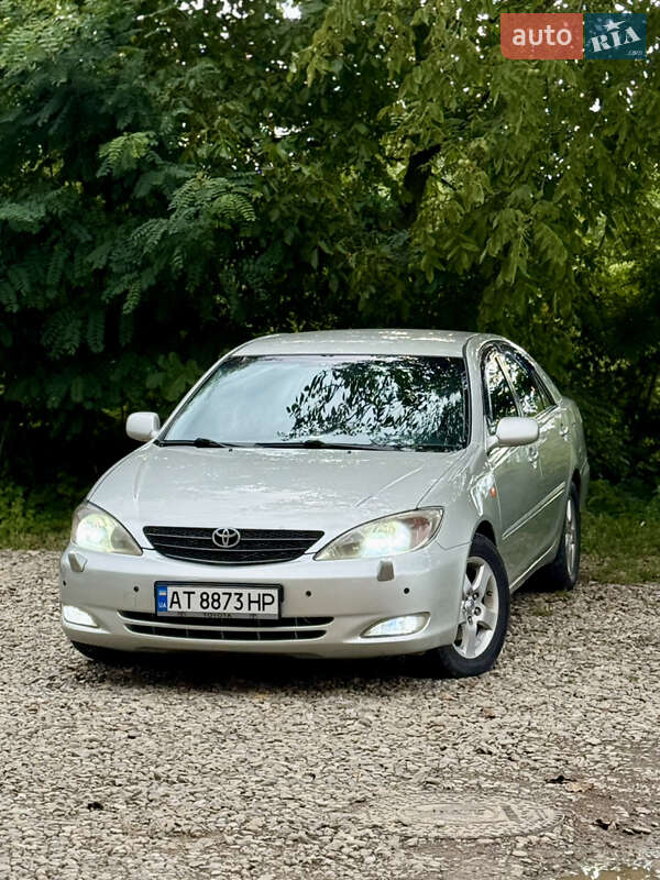Toyota Camry 2003
