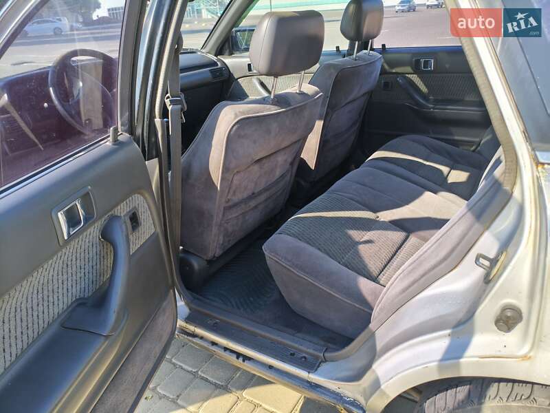 Универсал Toyota Camry 1989 в Одессе