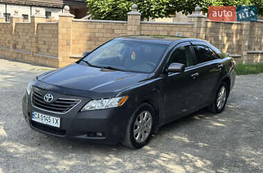 Седан Toyota Camry 2007 в Чернівцях