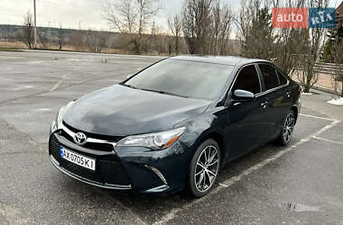 Седан Toyota Camry 2014 в Харькове