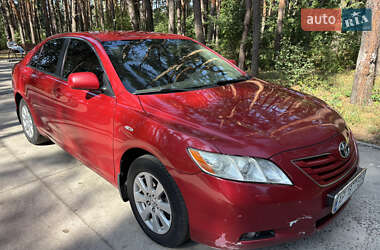 Седан Toyota Camry 2008 в Вараше