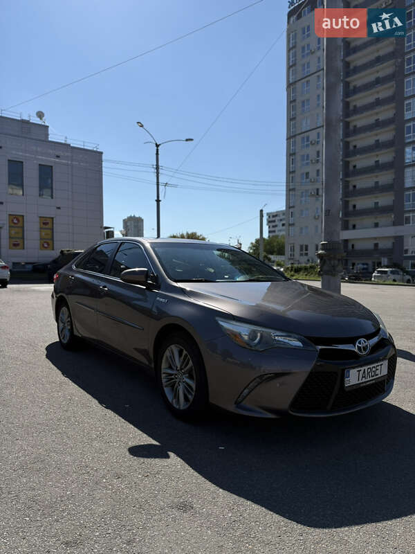Toyota Camry 2014