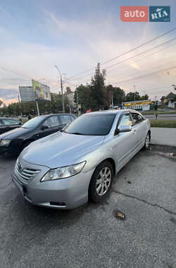 Седан Toyota Camry 2008 в Чернигове