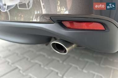 Седан Toyota Camry 2019 в 