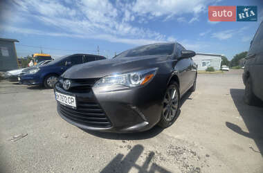 Седан Toyota Camry 2016 в Сумах