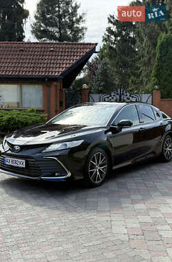 Седан Toyota Camry 2023 в Стрые