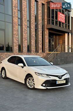 Седан Toyota Camry 2017 в Вінниці