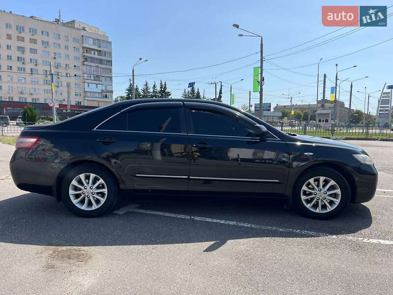 Седан Toyota Camry 2008 в Харькове