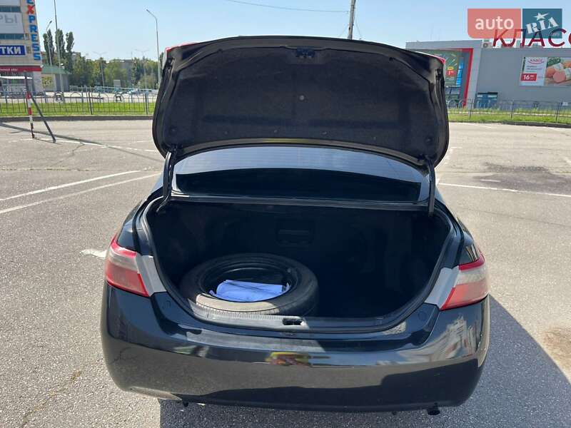 Седан Toyota Camry 2008 в Харькове