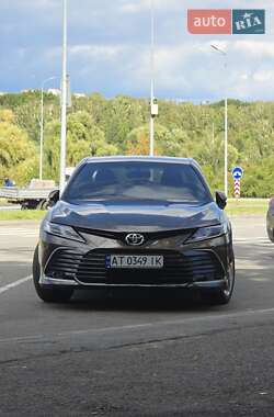 Седан Toyota Camry 2024 в Виннице