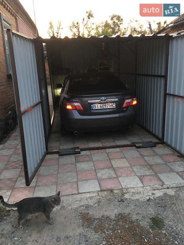 Седан Toyota Camry 2008 в Полтаві