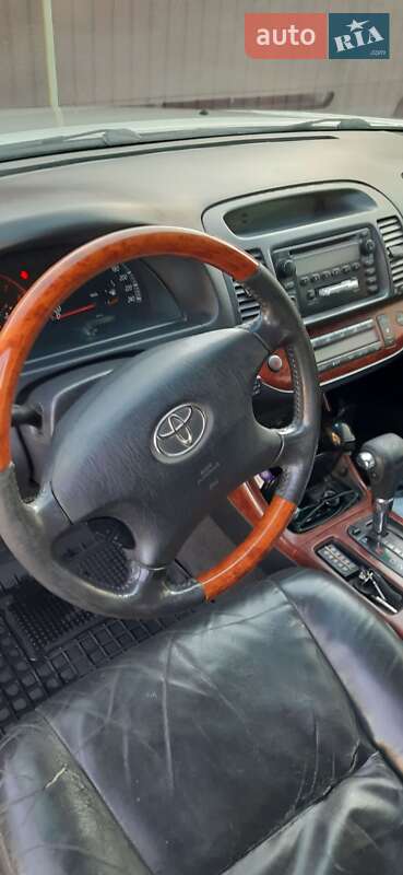 Седан Toyota Camry 2004 в Одесі