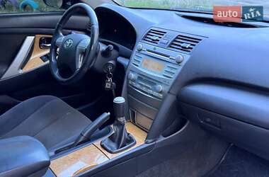 Седан Toyota Camry 2007 в 