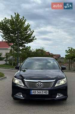 Седан Toyota Camry 2012 в Вінниці