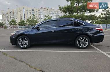 Седан Toyota Camry 2017 в Миколаєві