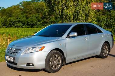 Седан Toyota Camry 2006 в Чернівцях