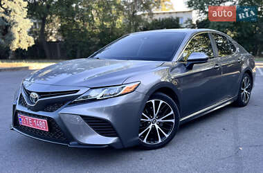 Седан Toyota Camry 2017 в Одесі