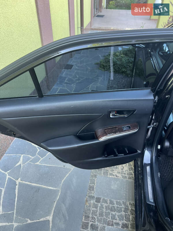 Седан Toyota Camry 2014 в Житомире фото 9 Седан Toyota Camry 2014 в Житомире