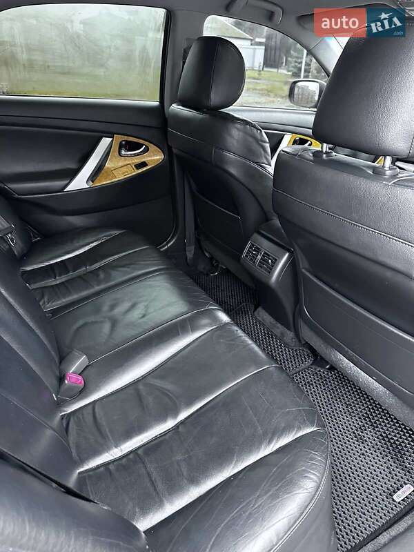 Седан Toyota Camry 2006 в Полтаві