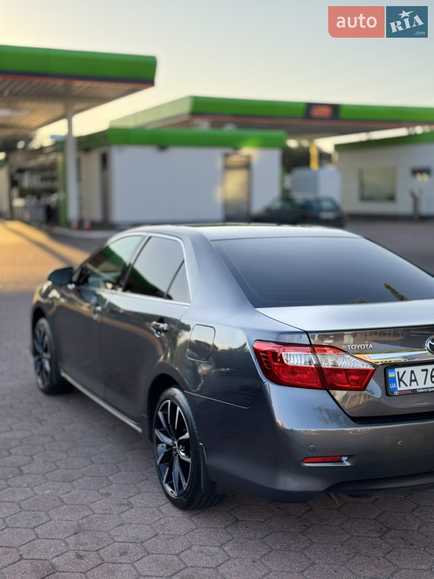 2012 Toyota Camry - мініатюра 3