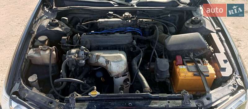 Седан Toyota Camry 2000 в Житомирі