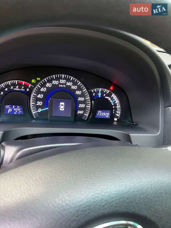 Седан Toyota Camry 2012 в Кропивницькому