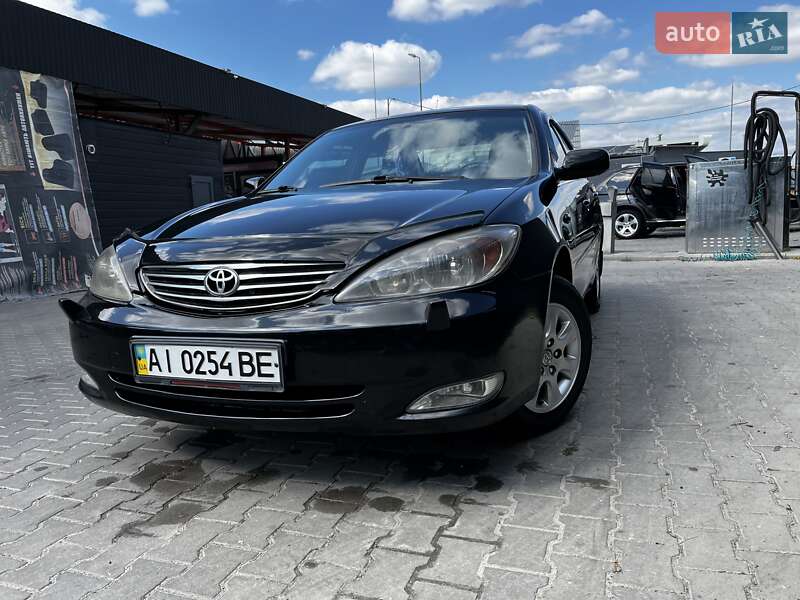 Toyota Camry 2004