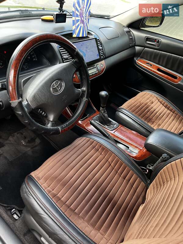 Седан Toyota Camry 2004 в Василькові