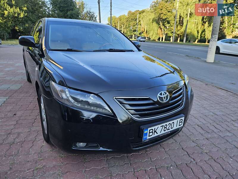 Toyota Camry 2008